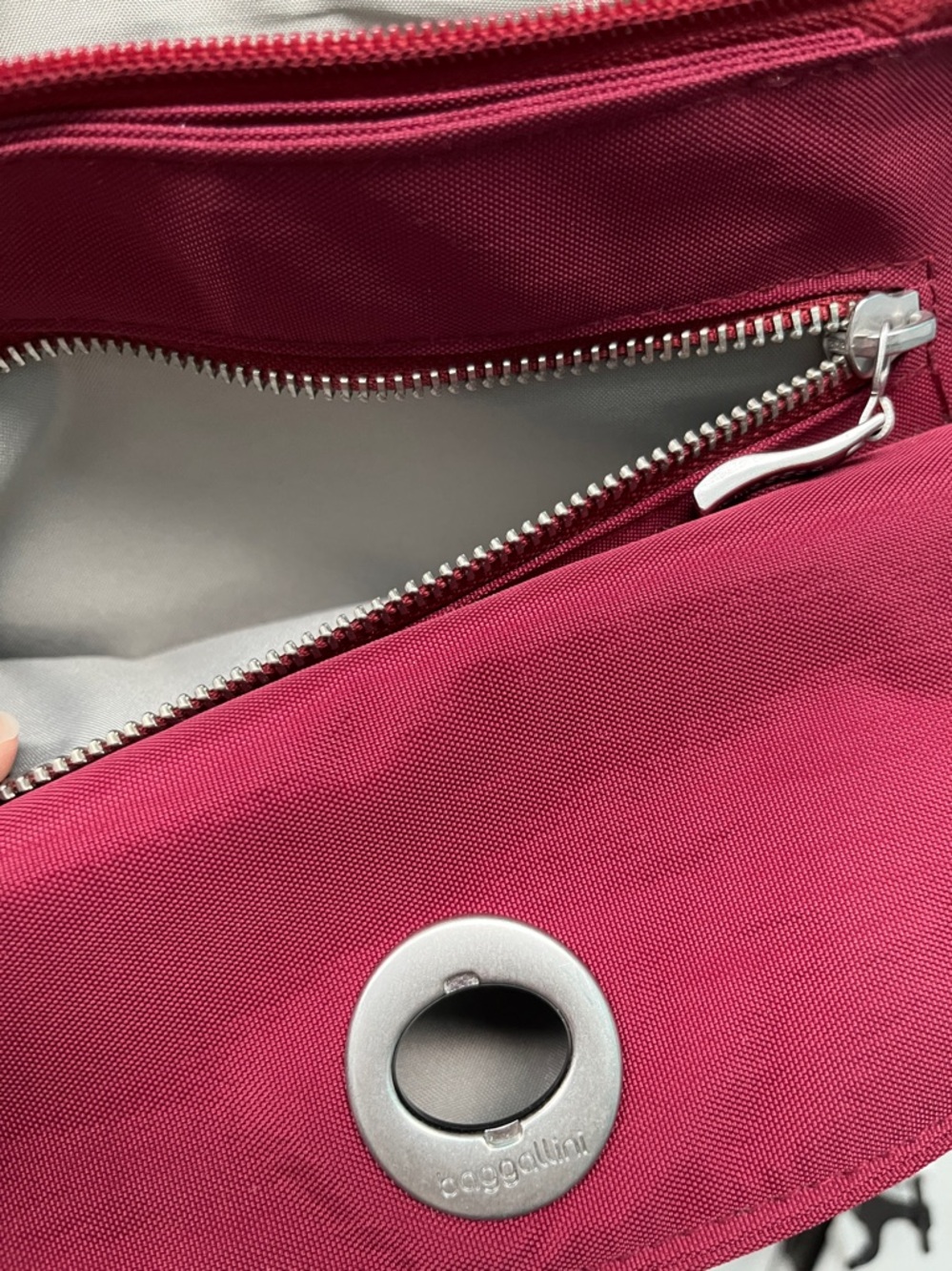 Baggallini Dark Red Crossbody Shoulder Bag - Picture 4 of 5